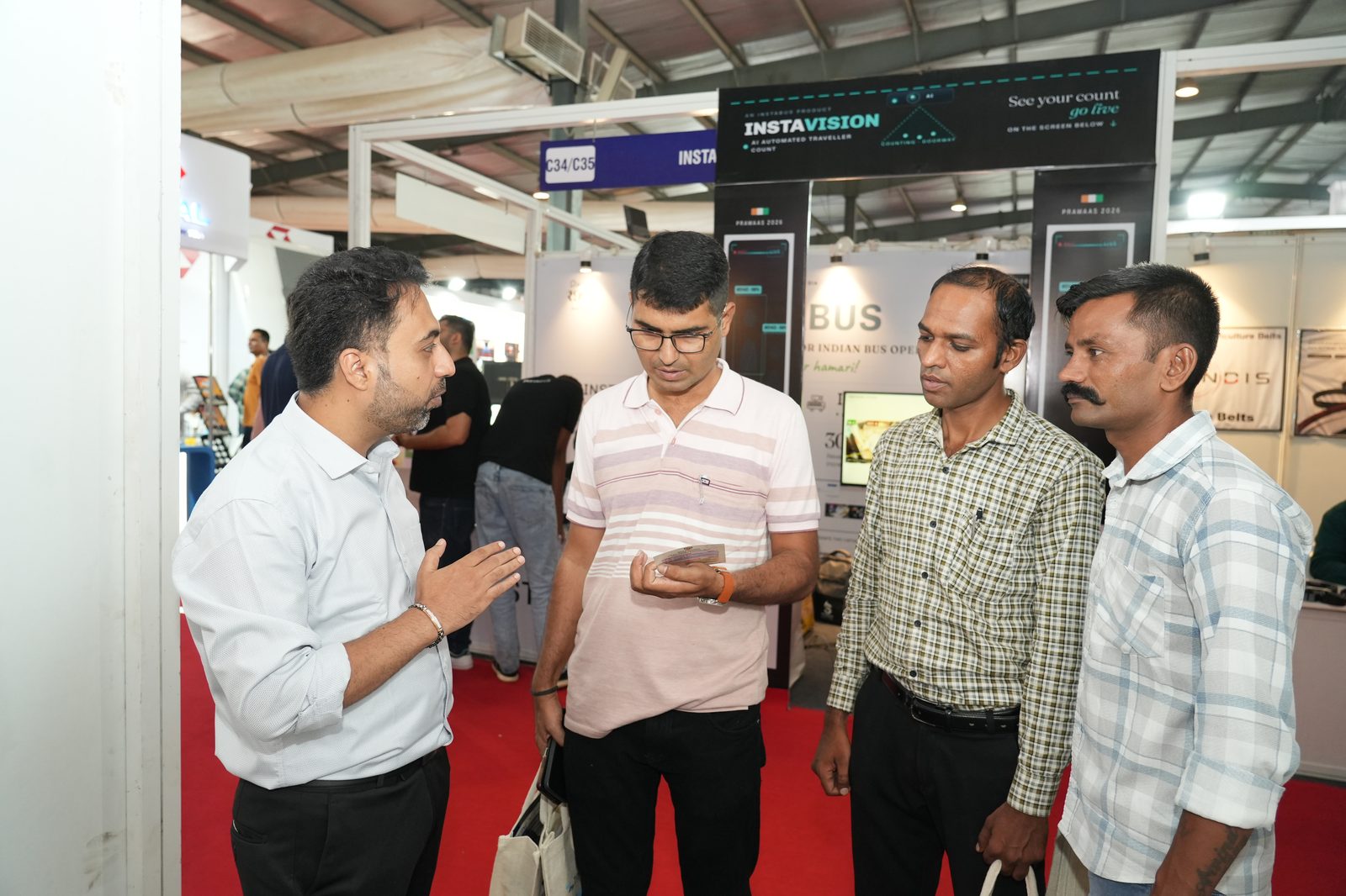 dhundhoo team at Prawaas 5.0 transport show